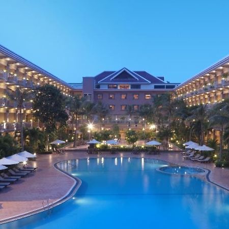 Angkor Howard Hotel Siem Reap Buitenkant foto