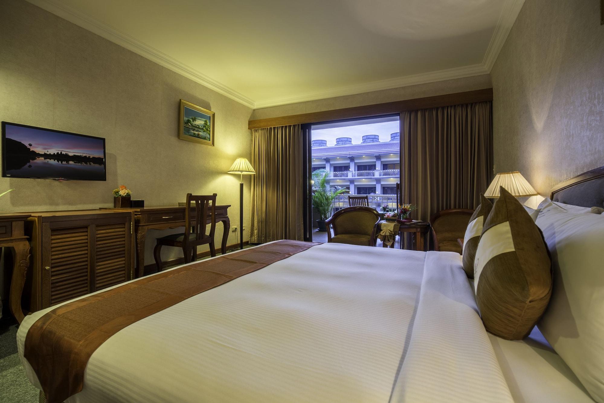 Angkor Howard Hotel Siem Reap Buitenkant foto
