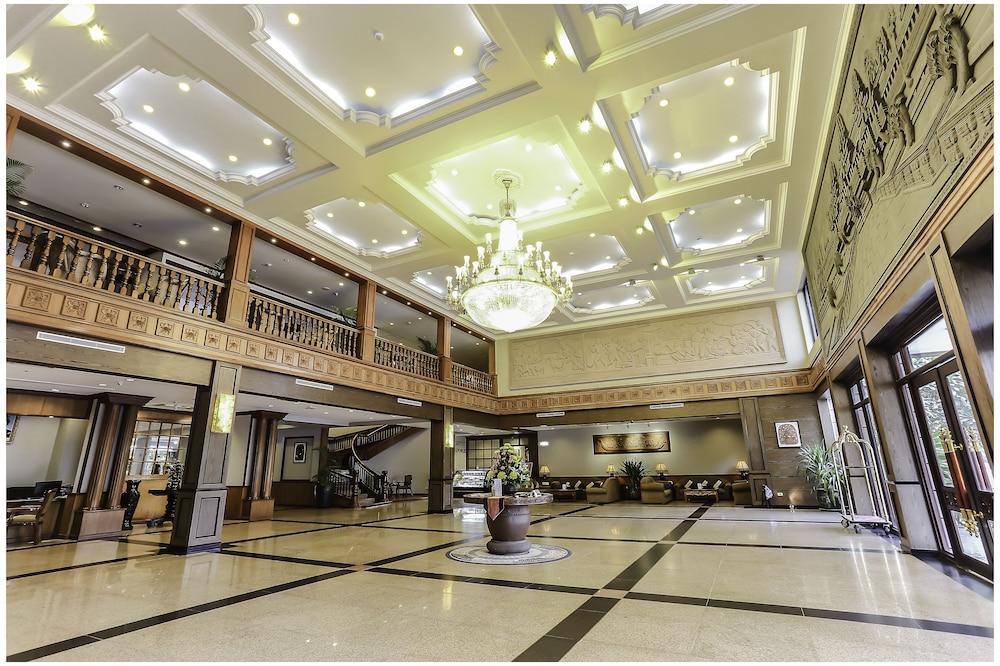 Angkor Howard Hotel Siem Reap Buitenkant foto