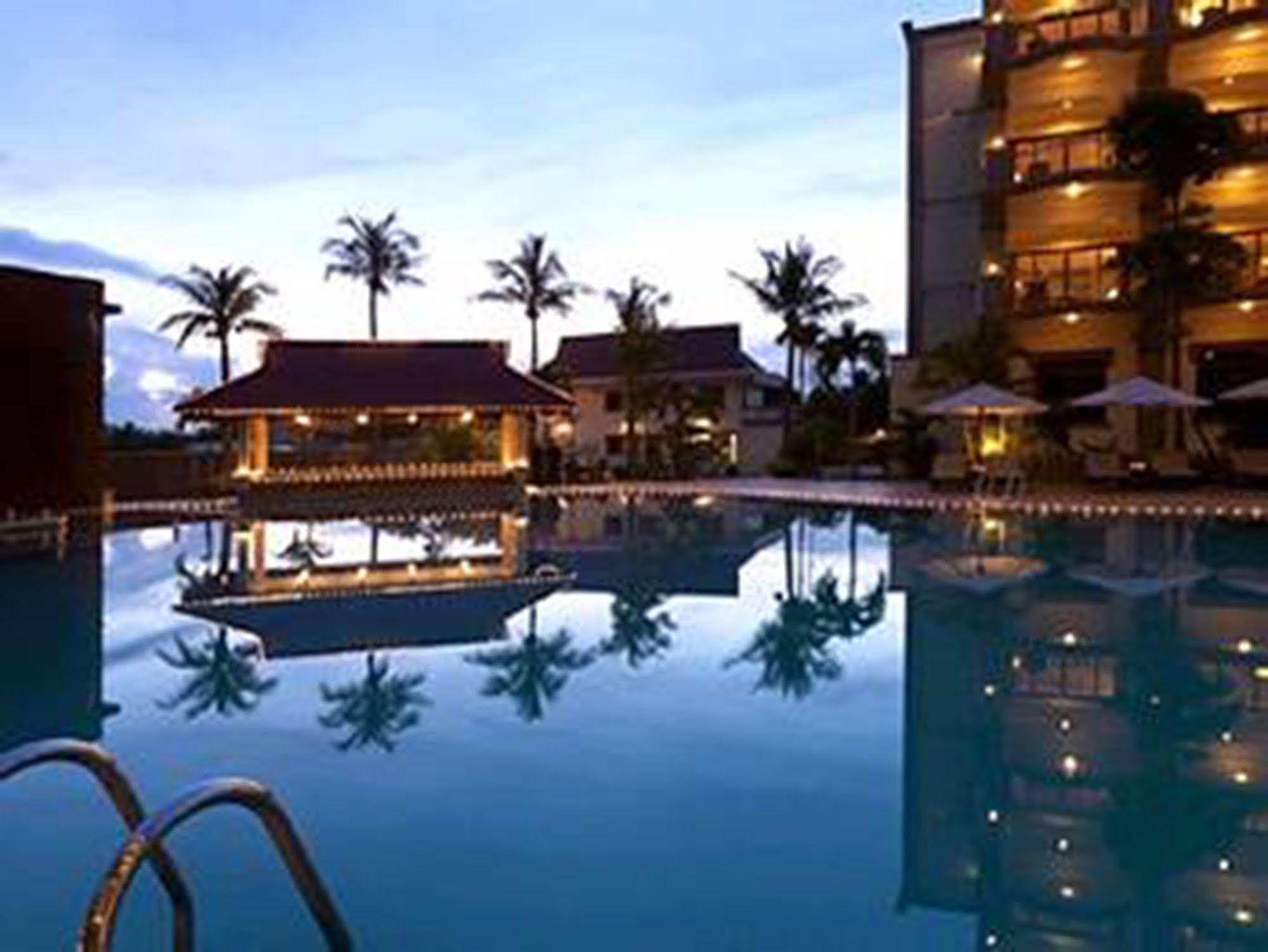 Angkor Howard Hotel Siem Reap Buitenkant foto