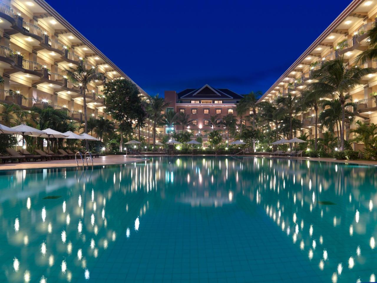 Angkor Howard Hotel Siem Reap Buitenkant foto
